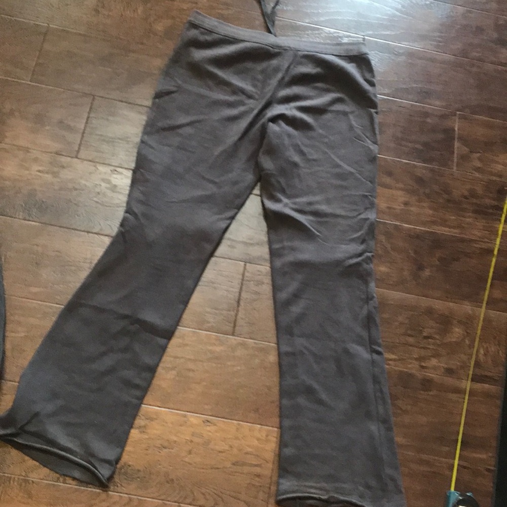 Express Old School Sweatpants - Picture 4 of 12
